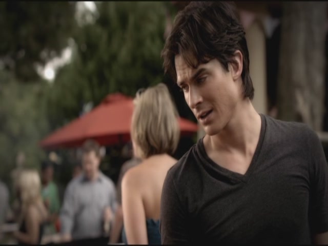 VampireDiariesWorld-dot-org-TVD_3x04DisturbingBehavior0625.jpg