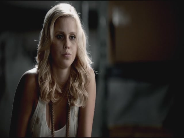 VampireDiariesWorld-dot-org-TVD_3x04DisturbingBehavior0724.jpg