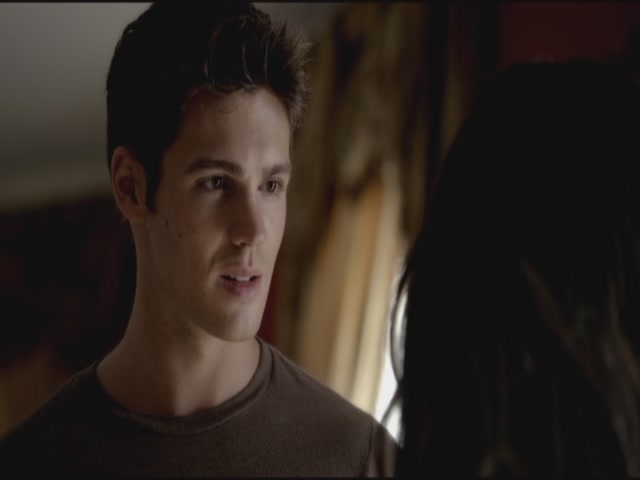 VampireDiariesWorld-dot-org-TVD_3x04DisturbingBehavior0766.jpg