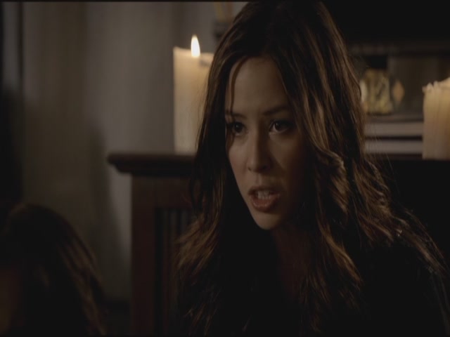 VampireDiariesWorld-dot-org-TVD_3x04DisturbingBehavior1068.jpg