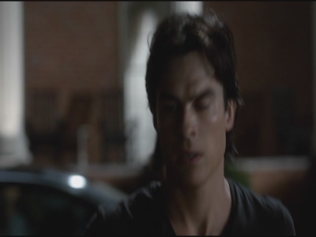 VampireDiariesWorld-dot-org-TVD_3x04DisturbingBehavior1197.jpg