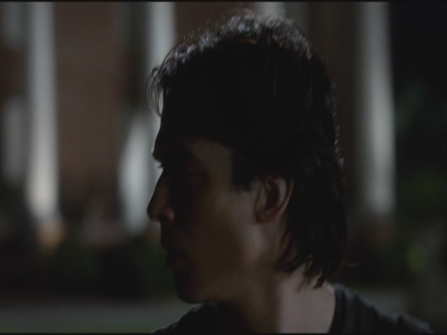 VampireDiariesWorld-dot-org-TVD_3x04DisturbingBehavior1210.jpg