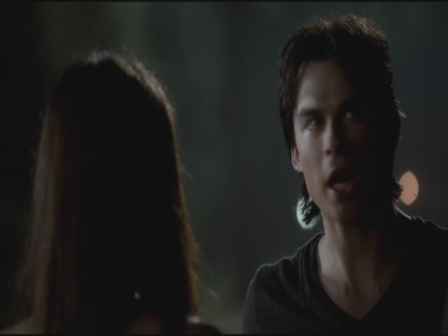 VampireDiariesWorld-dot-org-TVD_3x04DisturbingBehavior1212.jpg