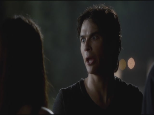 VampireDiariesWorld-dot-org-TVD_3x04DisturbingBehavior1213.jpg