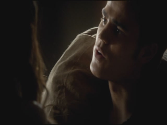 VampireDiariesWorld-dot-org-TVD_3x04DisturbingBehavior1326.jpg