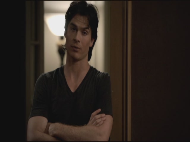 VampireDiariesWorld-dot-org-TVD_3x04DisturbingBehavior1442.jpg