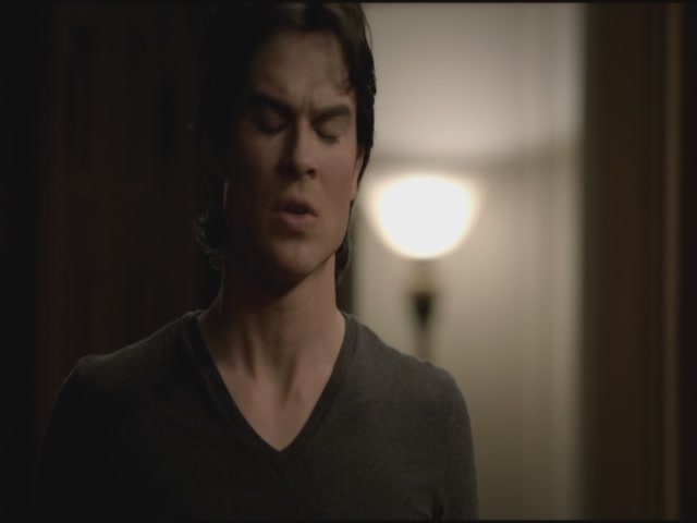 VampireDiariesWorld-dot-org-TVD_3x04DisturbingBehavior1464.jpg