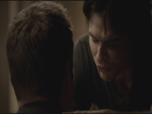 VampireDiariesWorld-dot-org-TVD_3x04DisturbingBehavior1504.jpg