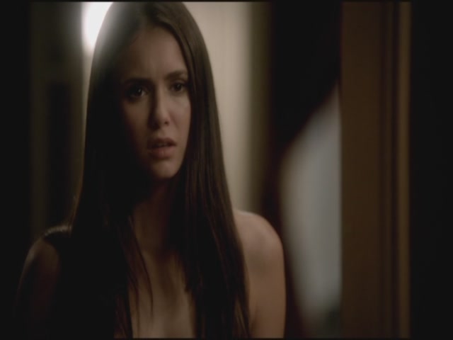 VampireDiariesWorld-dot-org-TVD_3x04DisturbingBehavior1553.jpg