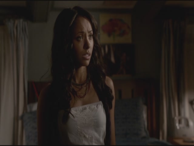 VampireDiariesWorld-dot-org-TVD_3x04DisturbingBehavior1646.jpg