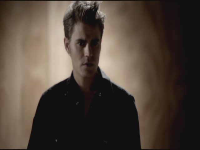 VampireDiariesWorld-dot-org-TVD_3x04DisturbingBehavior1679.jpg