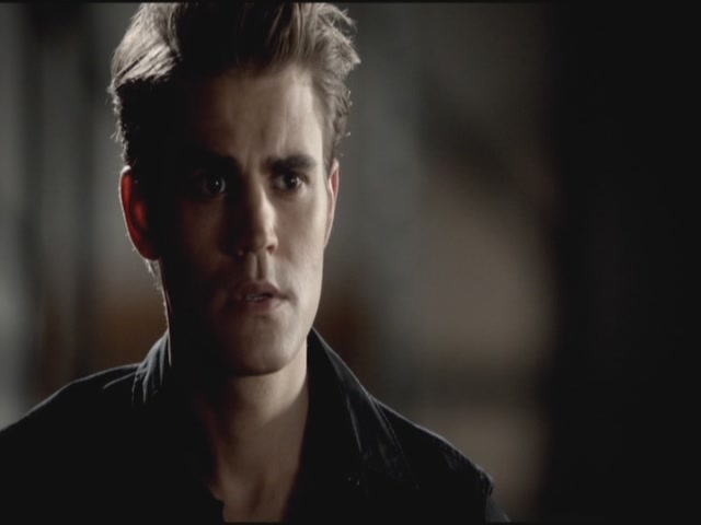 VampireDiariesWorld-dot-org-TVD_3x04DisturbingBehavior1699.jpg