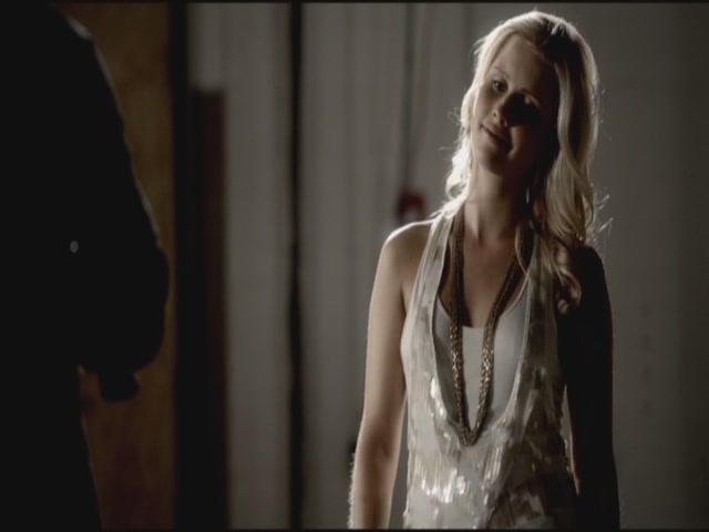 VampireDiariesWorld-dot-org-TVD_3x04DisturbingBehavior1712.jpg