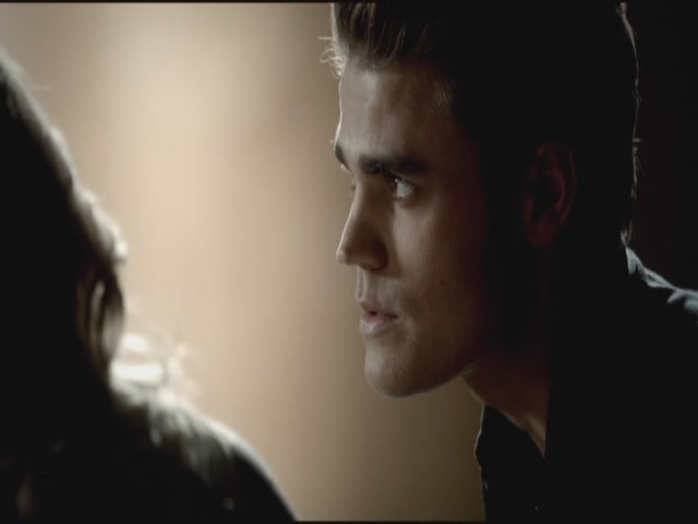 VampireDiariesWorld-dot-org-TVD_3x04DisturbingBehavior1736.jpg