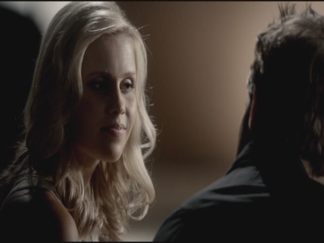 VampireDiariesWorld-dot-org-TVD_3x04DisturbingBehavior1746.jpg