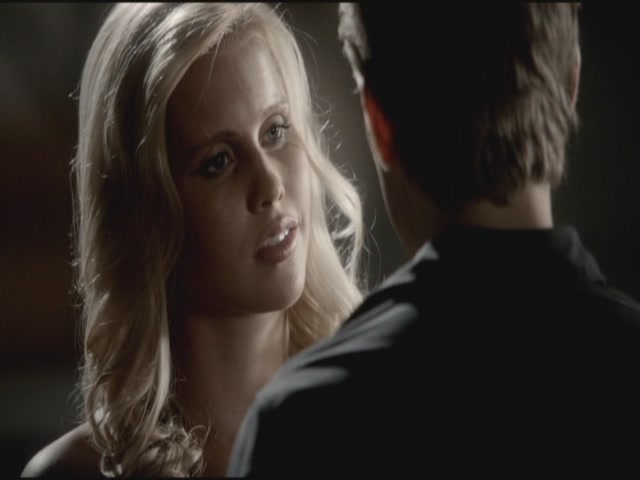 VampireDiariesWorld-dot-org-TVD_3x04DisturbingBehavior1768.jpg