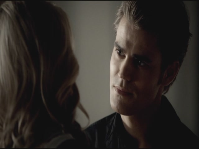 VampireDiariesWorld-dot-org-TVD_3x04DisturbingBehavior1775.jpg