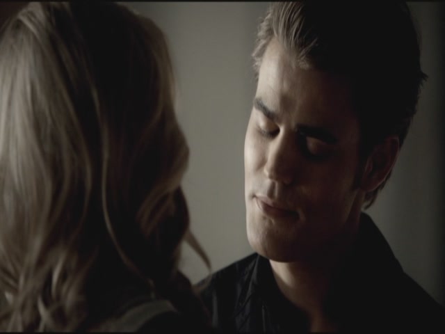 VampireDiariesWorld-dot-org-TVD_3x04DisturbingBehavior1777.jpg