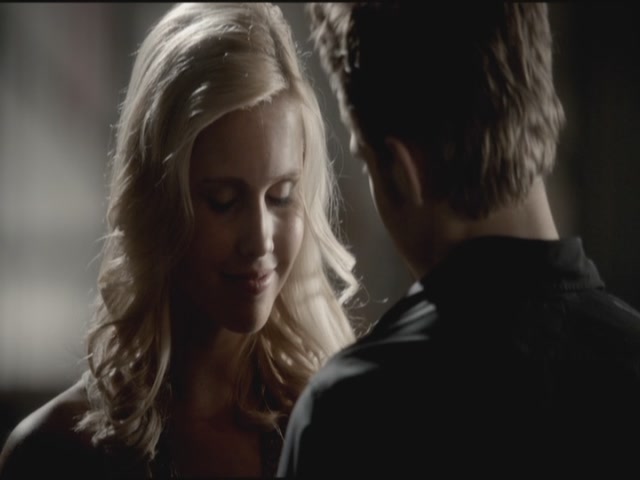 VampireDiariesWorld-dot-org-TVD_3x04DisturbingBehavior1779.jpg