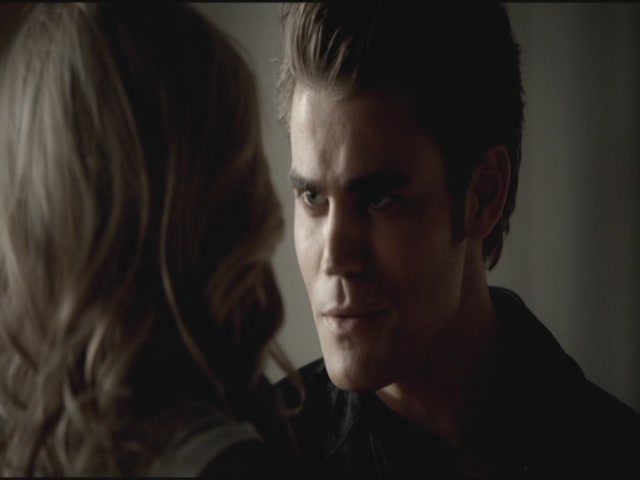 VampireDiariesWorld-dot-org-TVD_3x04DisturbingBehavior1786.jpg