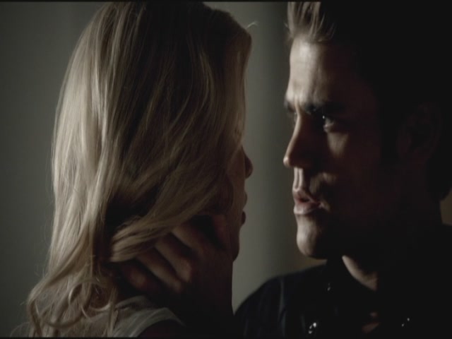 VampireDiariesWorld-dot-org-TVD_3x04DisturbingBehavior1796.jpg