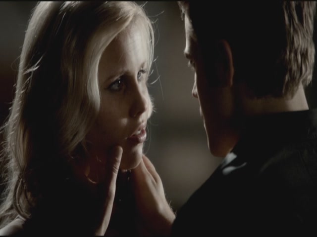 VampireDiariesWorld-dot-org-TVD_3x04DisturbingBehavior1799.jpg