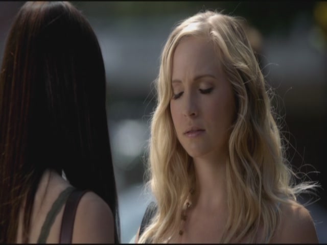 VampireDiariesWorld-dot-org-TVD_3x04DisturbingBehavior1935.jpg