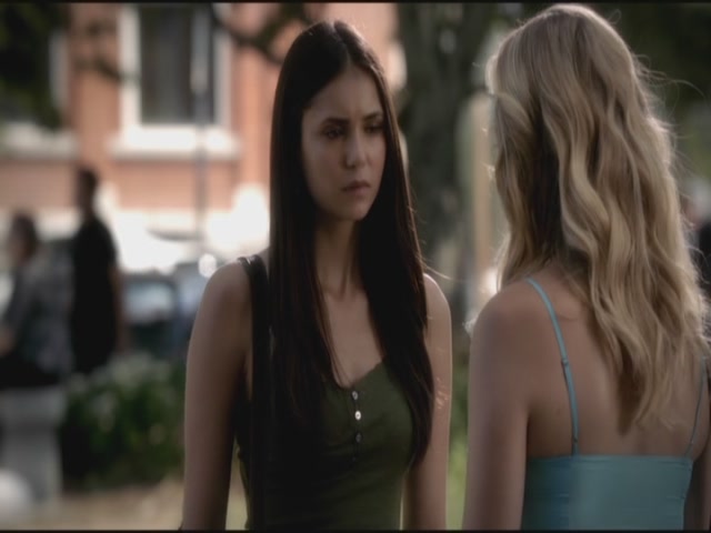 VampireDiariesWorld-dot-org-TVD_3x04DisturbingBehavior1936.jpg