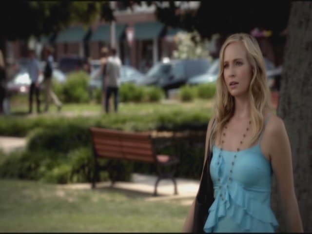 VampireDiariesWorld-dot-org-TVD_3x04DisturbingBehavior1947.jpg