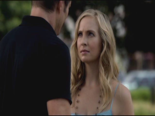 VampireDiariesWorld-dot-org-TVD_3x04DisturbingBehavior1991.jpg