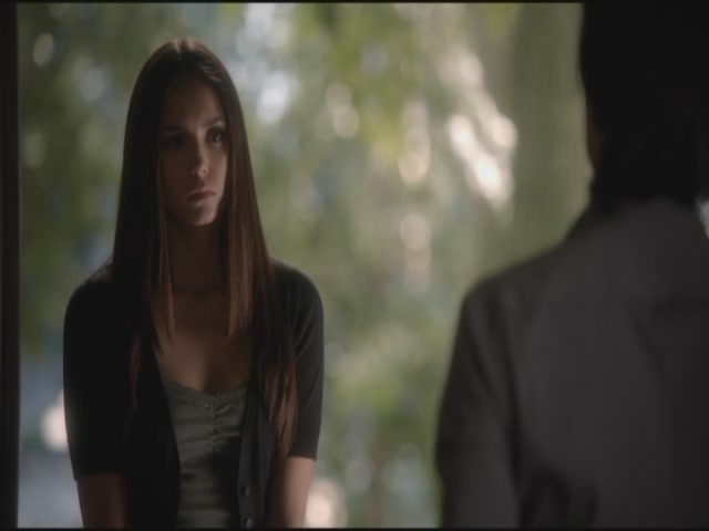 VampireDiariesWorld-dot-org-TVD_3x04DisturbingBehavior2099.jpg