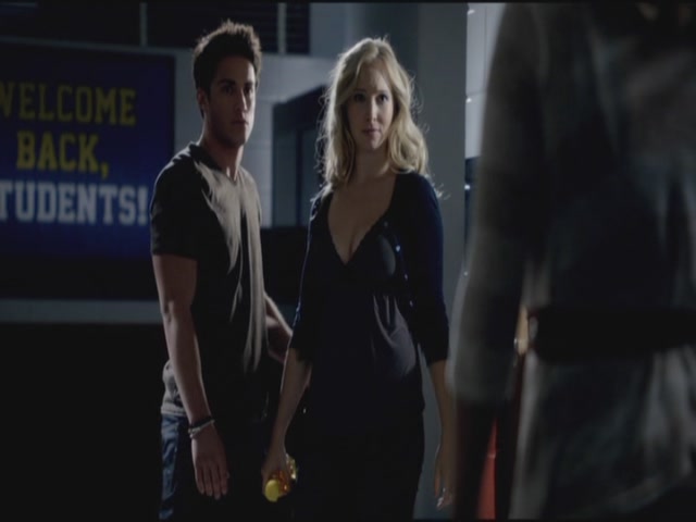 VampireDiariesWorld-dot-org-TVD_3x05TheReckoning0440.jpg