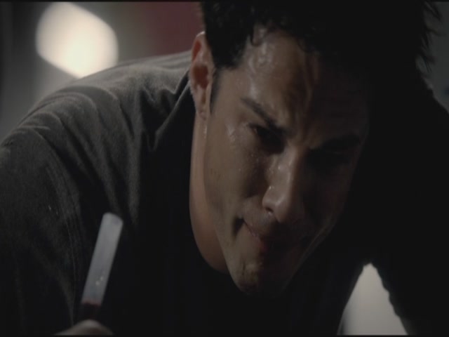 VampireDiariesWorld-dot-org-TVD_3x05TheReckoning1708.jpg