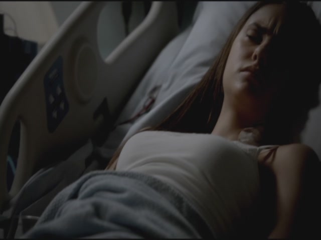 VampireDiariesWorld-dot-org-TVD_3x05TheReckoning1763.jpg