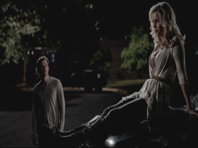 VampireDiariesWorld-dot-org-TVD_3x05TheReckoning1859.jpg