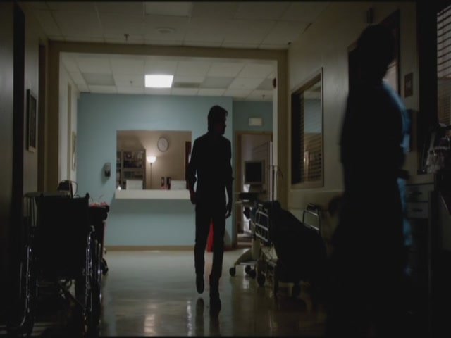 VampireDiariesWorld-dot-org-TVD_3x05TheReckoning1924.jpg