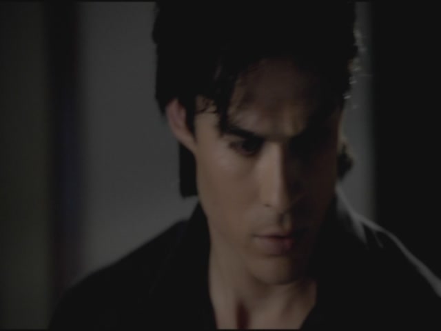 VampireDiariesWorld-dot-org-TVD_3x05TheReckoning1931.jpg