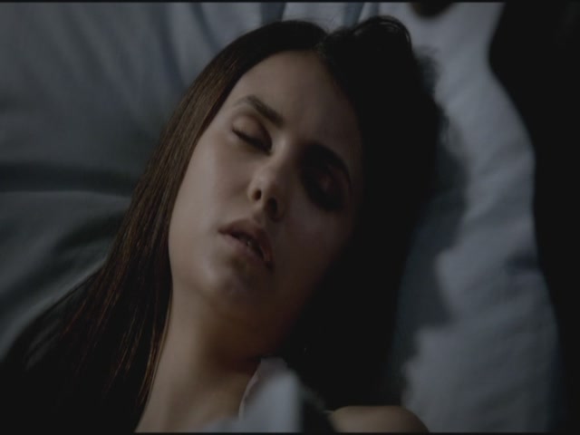VampireDiariesWorld-dot-org-TVD_3x05TheReckoning1954.jpg