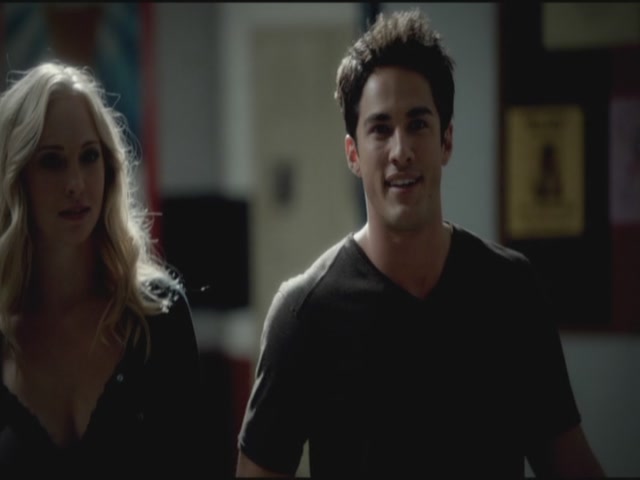 VampireDiariesWorld-dot-org-TVD_3x05TheReckoning1981.jpg