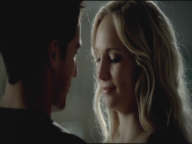 VampireDiariesWorld-dot-org-TVD_3x05TheReckoning2000.jpg