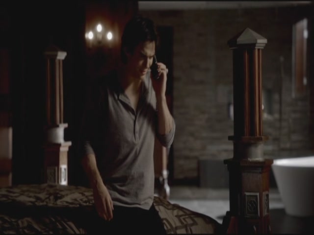 VampireDiariesWorld-dot-org-S3TVD_3x06SmellsLikeTeenSpirit0447.jpg