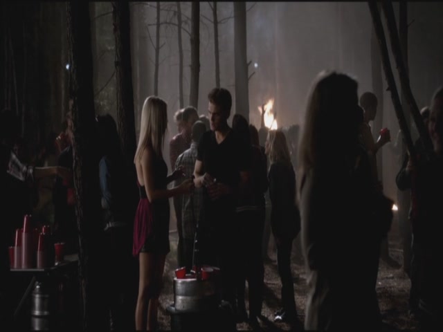 VampireDiariesWorld-dot-org-S3TVD_3x06SmellsLikeTeenSpirit1142.jpg