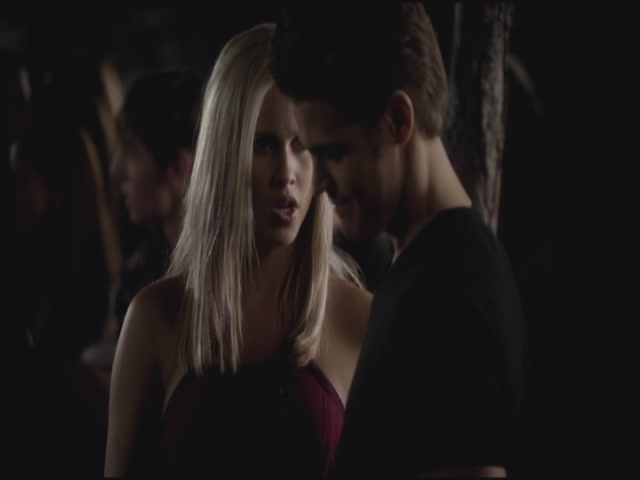 VampireDiariesWorld-dot-org-S3TVD_3x06SmellsLikeTeenSpirit1143.jpg