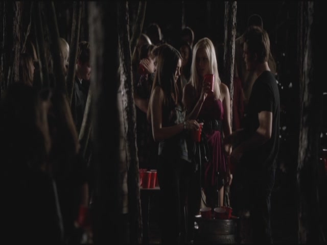 VampireDiariesWorld-dot-org-S3TVD_3x06SmellsLikeTeenSpirit1153.jpg