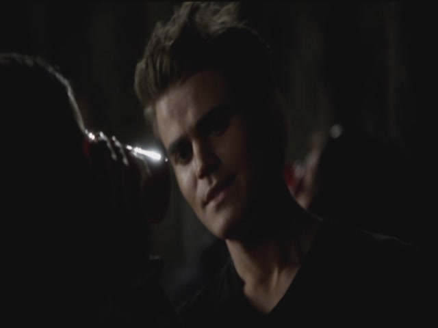 VampireDiariesWorld-dot-org-S3TVD_3x06SmellsLikeTeenSpirit1159.jpg