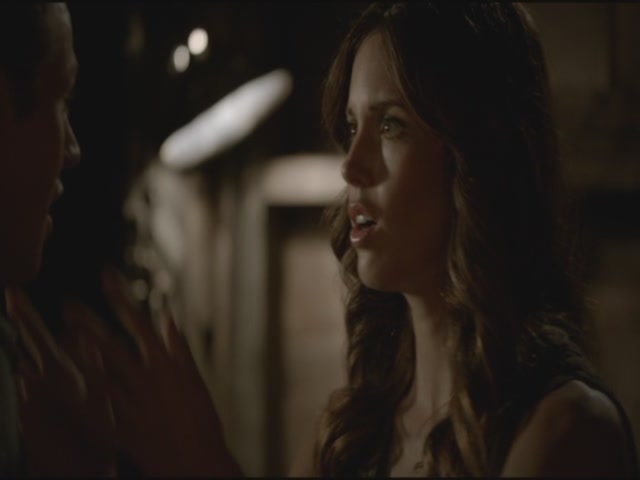 VampireDiariesWorld-dot-org-S3TVD_3x06SmellsLikeTeenSpirit1233.jpg