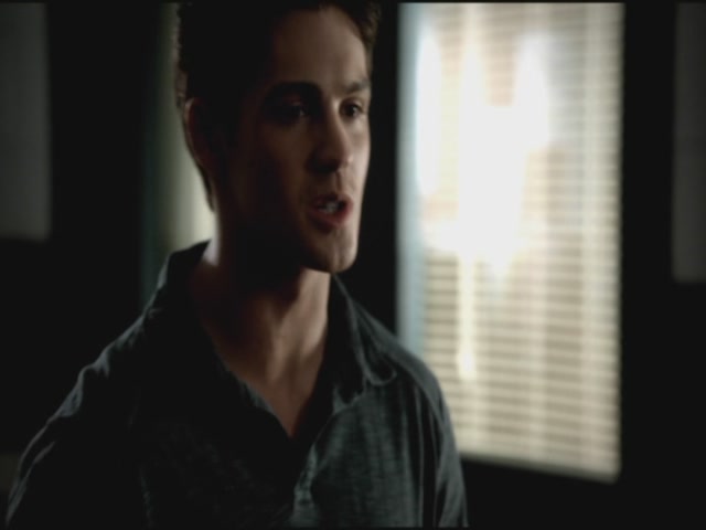 VampireDiariesWorld-dot-org-S3TVD_3x06SmellsLikeTeenSpirit1254.jpg