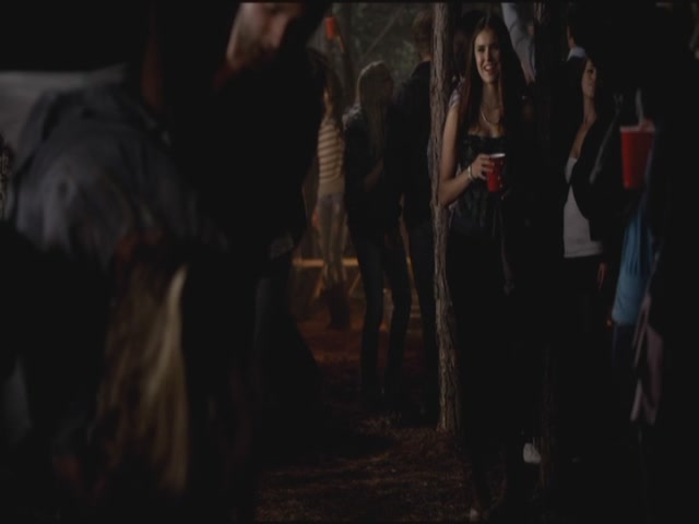 VampireDiariesWorld-dot-org-S3TVD_3x06SmellsLikeTeenSpirit1330.jpg