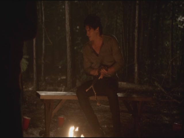 VampireDiariesWorld-dot-org-S3TVD_3x06SmellsLikeTeenSpirit1492.jpg