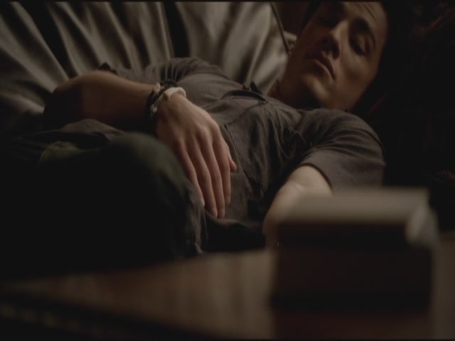 VampireDiariesWorld-dot-org-S3TVD_3x06SmellsLikeTeenSpirit1499.jpg